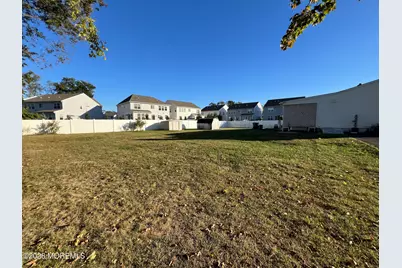 17 S Main Street, Marlboro Township, NJ 07746 - Photo 4