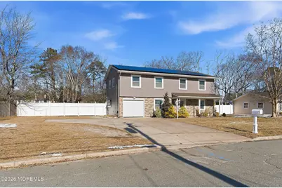 202 Lawrence Drive, Lanoka Harbor, NJ 08734 - Photo 2