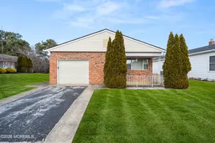 24 Santiago Dr W, Toms River Township, NJ 08757 - Photo 1