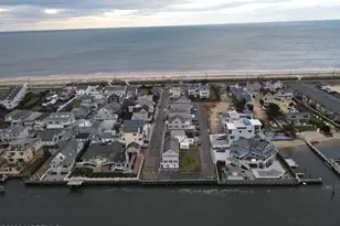 4 Via Ripa Wy, Sea Bright, NJ 07760 - Photo 14