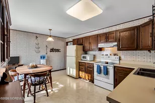 20 Fairwood Dr, Bayville, NJ 08721 - Photo 4