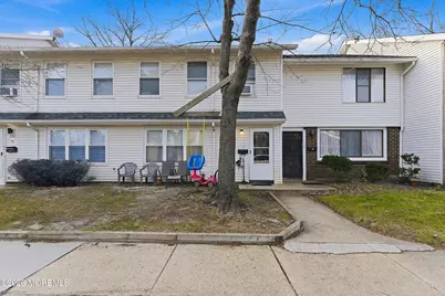 172 Williamsburg Lane, Lakewood, NJ 08701 - Photo 1