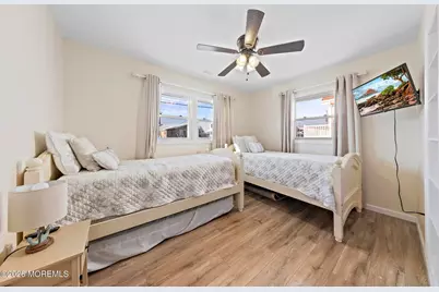 213 W 13th Street, Ship Bottom, NJ 08008 - Photo 32