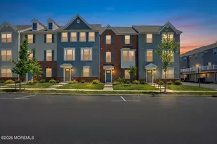 77 Anchor Wy, Cliffwood, NJ 07721 - Photo 2