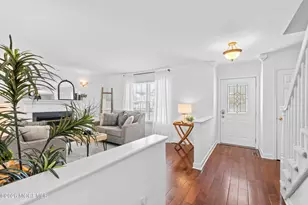 47 Sun Hollow Rd, Howell Township, NJ 07731 - Photo 4