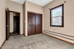 22 Hickory Ln, Freehold, NJ 07728 - Photo 10