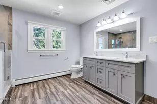 22 Hickory Ln, Freehold, NJ 07728 - Photo 20