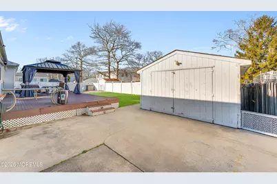 215 Lakewood Avenue, Berkeley, NJ 08721 - Photo 6