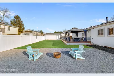 215 Lakewood Avenue, Berkeley, NJ 08721 - Photo 10