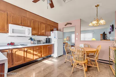 511B Portsmouth Drive, Lakewood, NJ 08701 - Photo 4