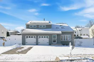 902 Pioneer Dr, Brick, NJ 08724 - Photo 1