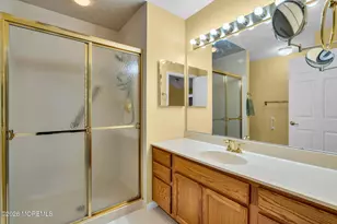 39 Strawberry Ln, Lakewood, NJ 08701 - Photo 18