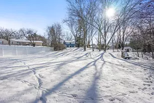 22 Forman Ln, Manalapan Township, NJ 07726 - Photo 34