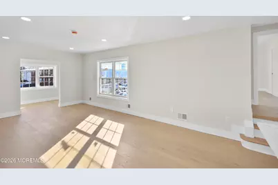 715 Stuyvesant Avenue, Lyndhurst Township, NJ 07071 - Photo 8