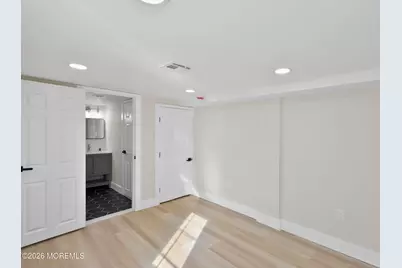 715 Stuyvesant Avenue, Lyndhurst Township, NJ 07071 - Photo 30