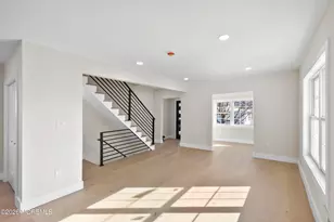 715 Stuyvesant Ave, Lyndhurst Township, NJ 07071 - Photo 6