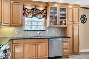 94 Sleepy Hollow Dr, Brick, NJ 08724 - Photo 12