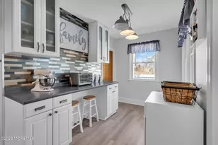 242 Pennsylvania Ave, Pine Beach, NJ 08741 - Photo 18