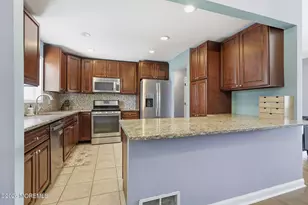 13 Monticello Dr, Howell Township, NJ 07731 - Photo 14