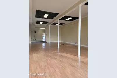 21 Main Street, Eatontown, NJ 07724 - Photo 10