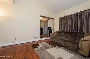 285 Nathan Ct, Cliffwood, NJ 07721 - Photo 14