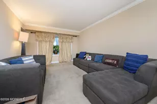 285 Nathan Ct, Cliffwood, NJ 07721 - Photo 4