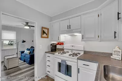 475 Augustus Road, Brick, NJ 08723 - Photo 6