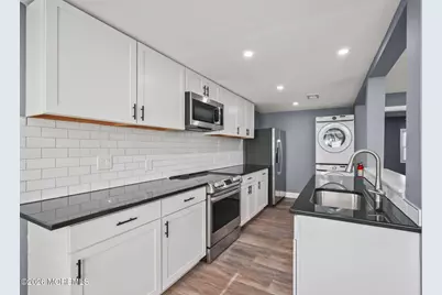 143 Center Avenue #1, Keansburg, NJ 07734 - Photo 6