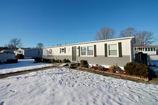 509 Rosalind Rd, Freehold, NJ 07728 - Photo 2