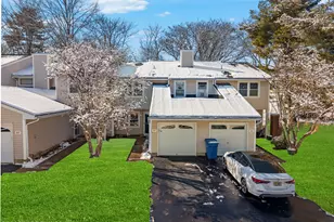 99 Woodmere Dr, Sayreville, NJ 08859 - Photo 4