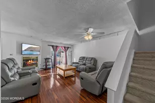 99 Woodmere Dr, Sayreville, NJ 08859 - Photo 8