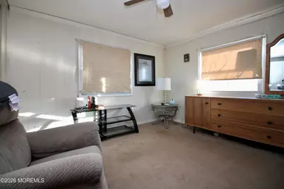 614 Jerome Place, Freehold, NJ 07728 - Photo 14