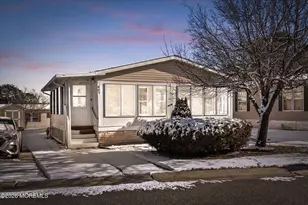 405 Maplehurst Ct, Manchester Township, NJ 08759 - Photo 1