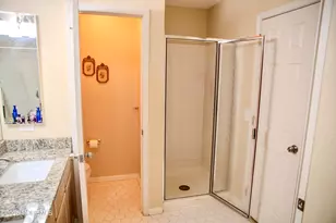 7 Leshyk Dr, Sayreville, NJ 08859 - Photo 12