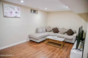 7 Leshyk Dr, Sayreville, NJ 08859 - Photo 16