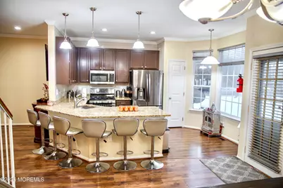 7 Leshyk Drive, Sayreville, NJ 08859 - Photo 2