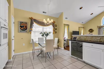 42 Milton Drive, Manchester Township, NJ 08759 - Photo 6