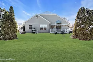 42 Milton Dr, Manchester Township, NJ 08759 - Photo 4
