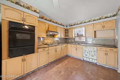 128 Sampson Place, Long Branch, NJ 07740 - Photo 14