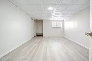 424 Middlewood Rd, Middletown, NJ 07748 - Photo 14