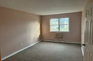 16 Manchester Ct, Freehold, NJ 07728 - Photo 16