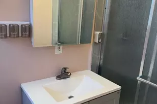 16 Manchester Ct, Freehold, NJ 07728 - Photo 12