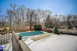 18 Devon Dr, Manalapan Township, NJ 07726 - Photo 34