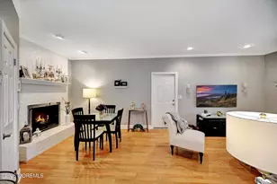 18 Devon Dr, Manalapan Township, NJ 07726 - Photo 16