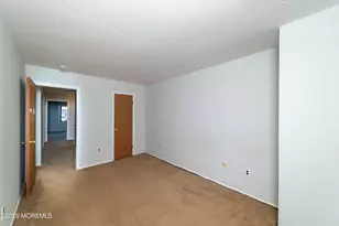 30 Knoll Ct, Matawan, NJ 07747 - Photo 16