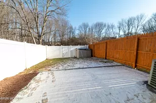 30 Knoll Ct, Matawan, NJ 07747 - Photo 10