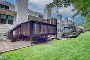 57 Chestnut Way, Manalapan Township, NJ 07726 - Photo 16