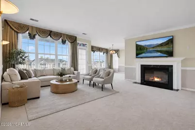 617 Saint Andrews Place, Manalapan Township, NJ 07726 - Photo 4