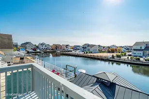 22 Toppinglift Dr, Bayville, NJ 08721 - Photo 38