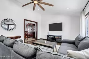 20 Cornell Dr, Hazlet Township, NJ 07730 - Photo 8